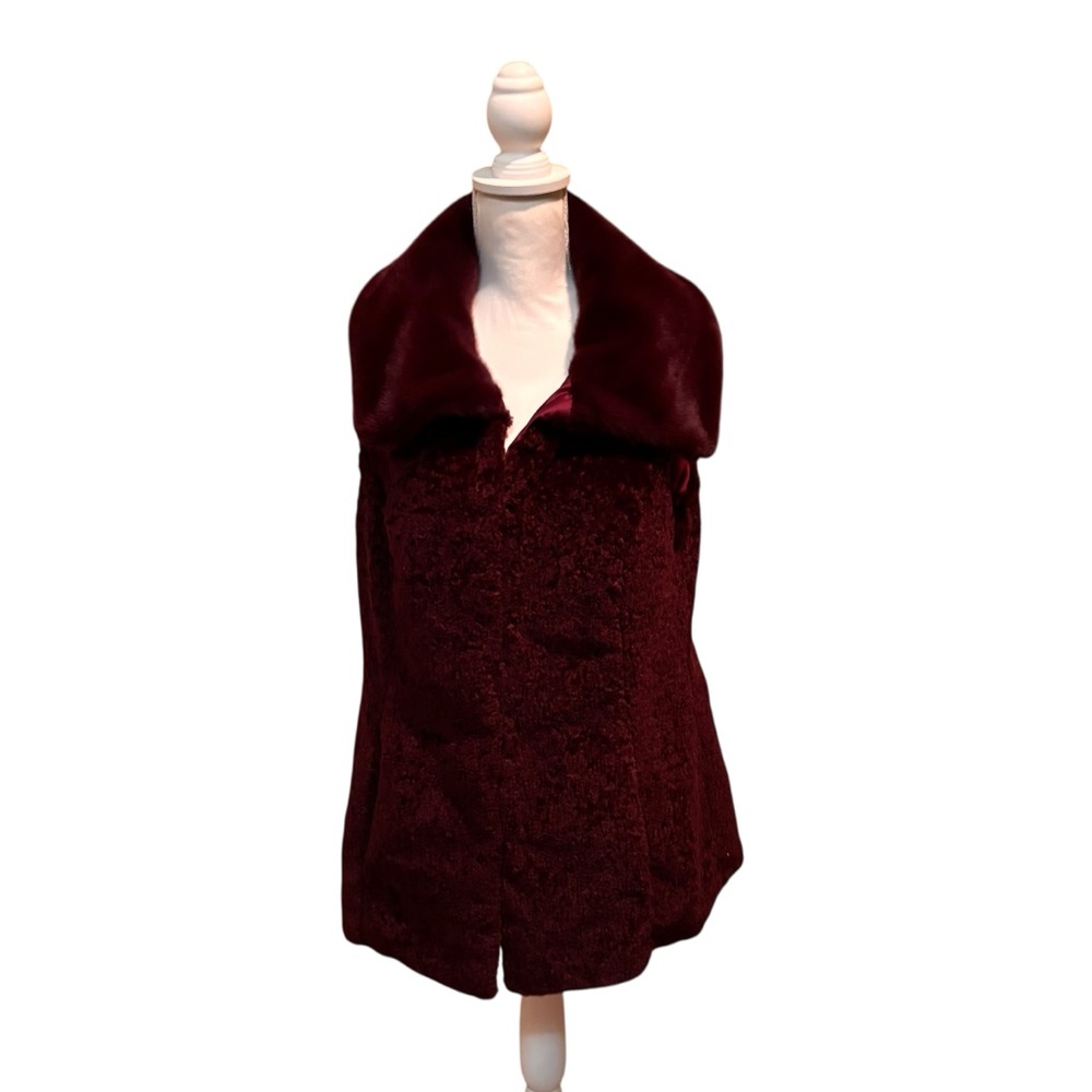 White House  Black‎ Market Faux Fur Long Vest Cabernet Red  Medium NWT Cozy Chic